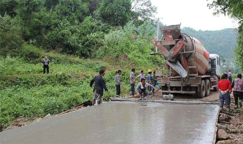 江界河“组组通”建设项目.jpg