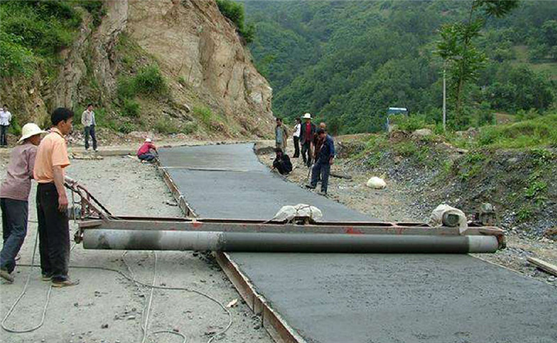 瓮安县S205道路建设项目.jpg