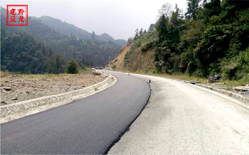 瓮安县S308道路建设项目.jpg